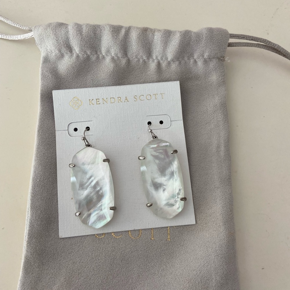 Kendra Scott Drop Earrings